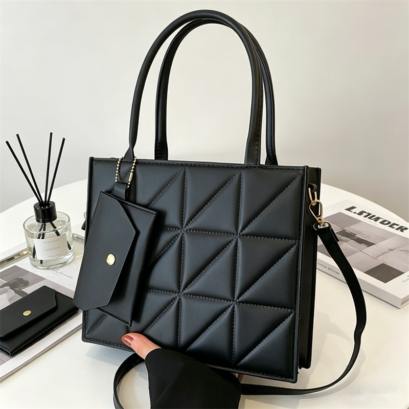 Stylish Quilted Tote Bag, Stru – обзор и цена Structured Handbag Top Handle