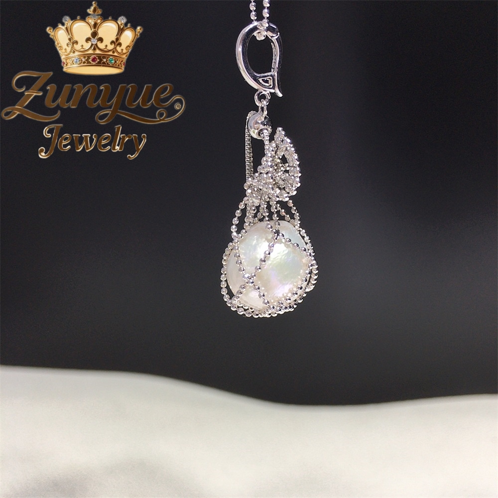 Baroque Freshwater Pearl Lucky – обзор и цена Luxury Bags To Sell